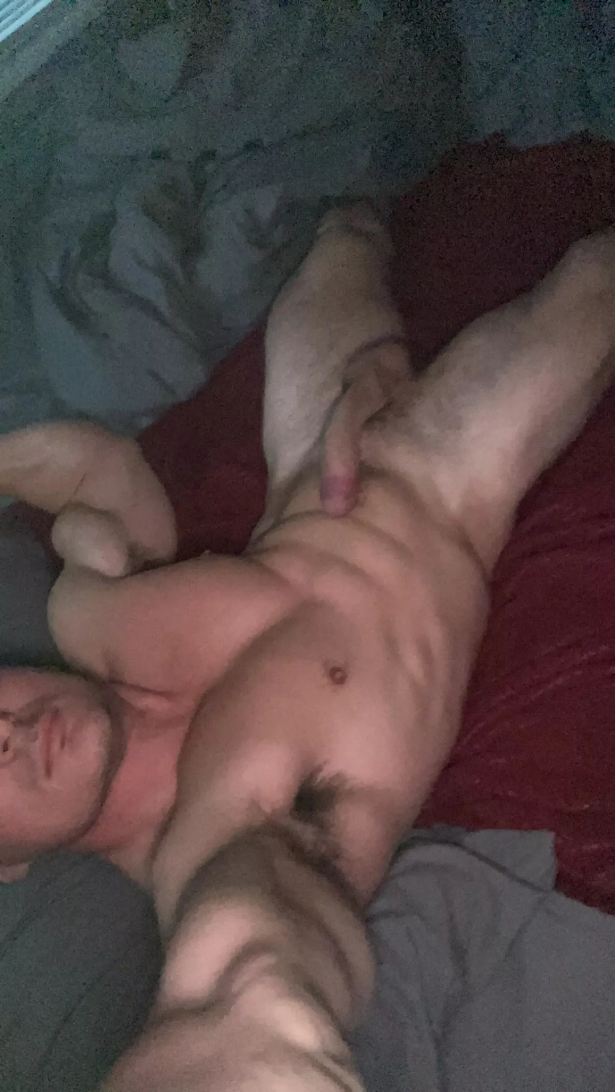 Happy Friday! Let’s watch tv in bed ? posted by biggerthanitlooks9