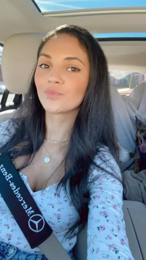 Have a crush on my neighbor, anyone have a KLL? by Ordinary_Paramedic27