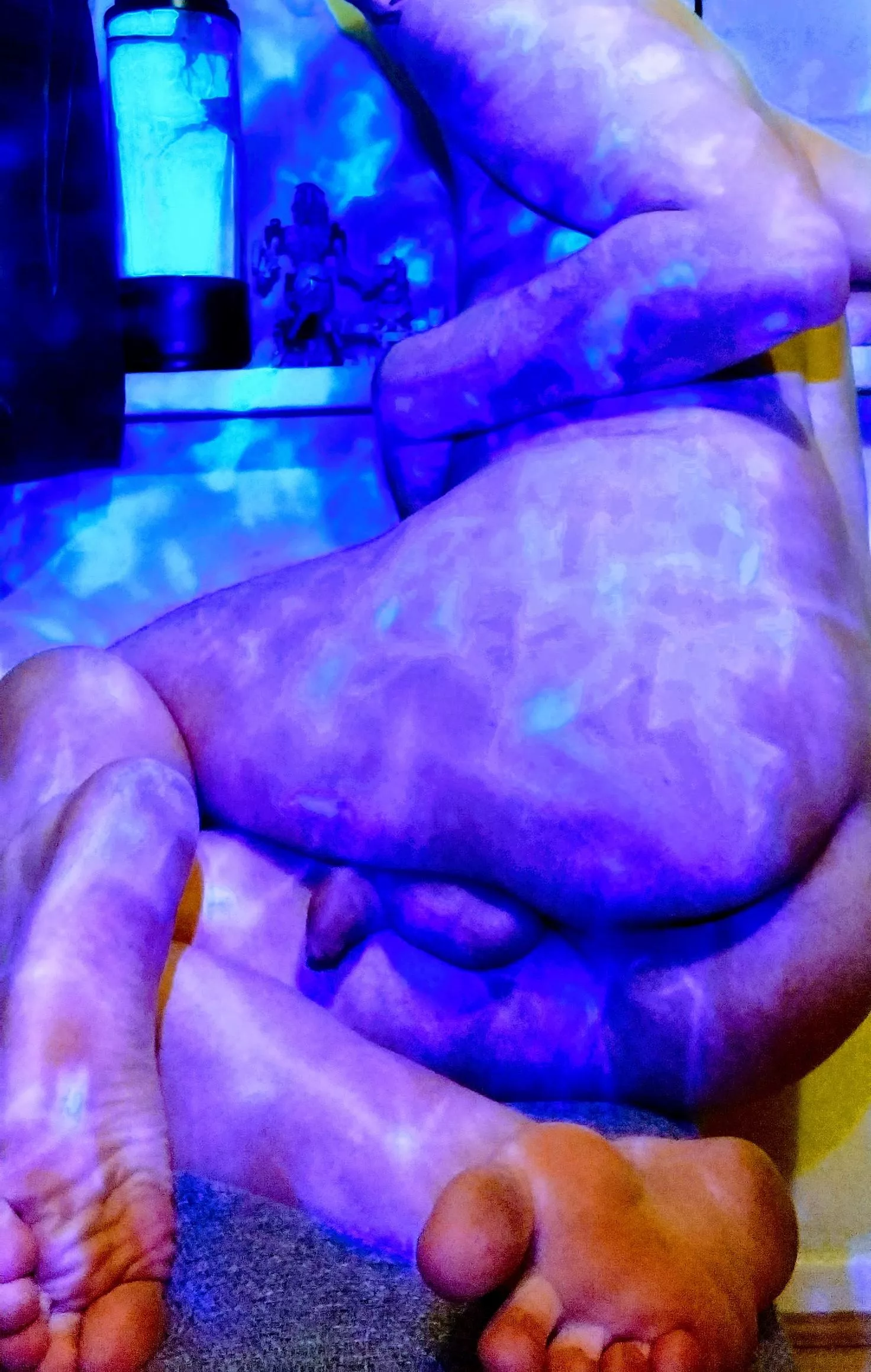 help I've fallen into the ocean 😩 posted by JayKCrushMe