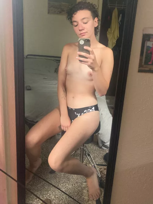 Hey everyone 👋 by SlvttyGoblin