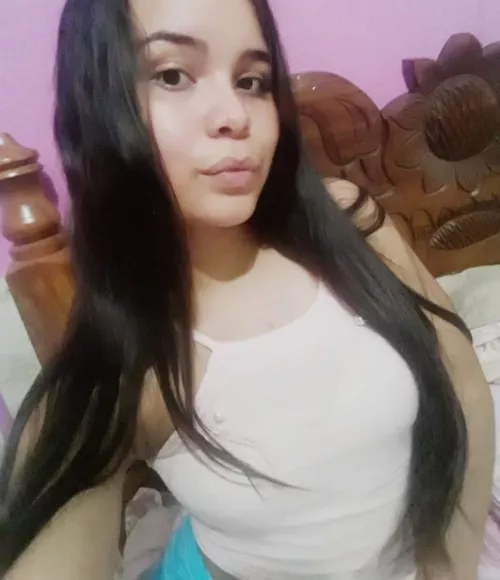 Hi ladies! by laur_rawrs