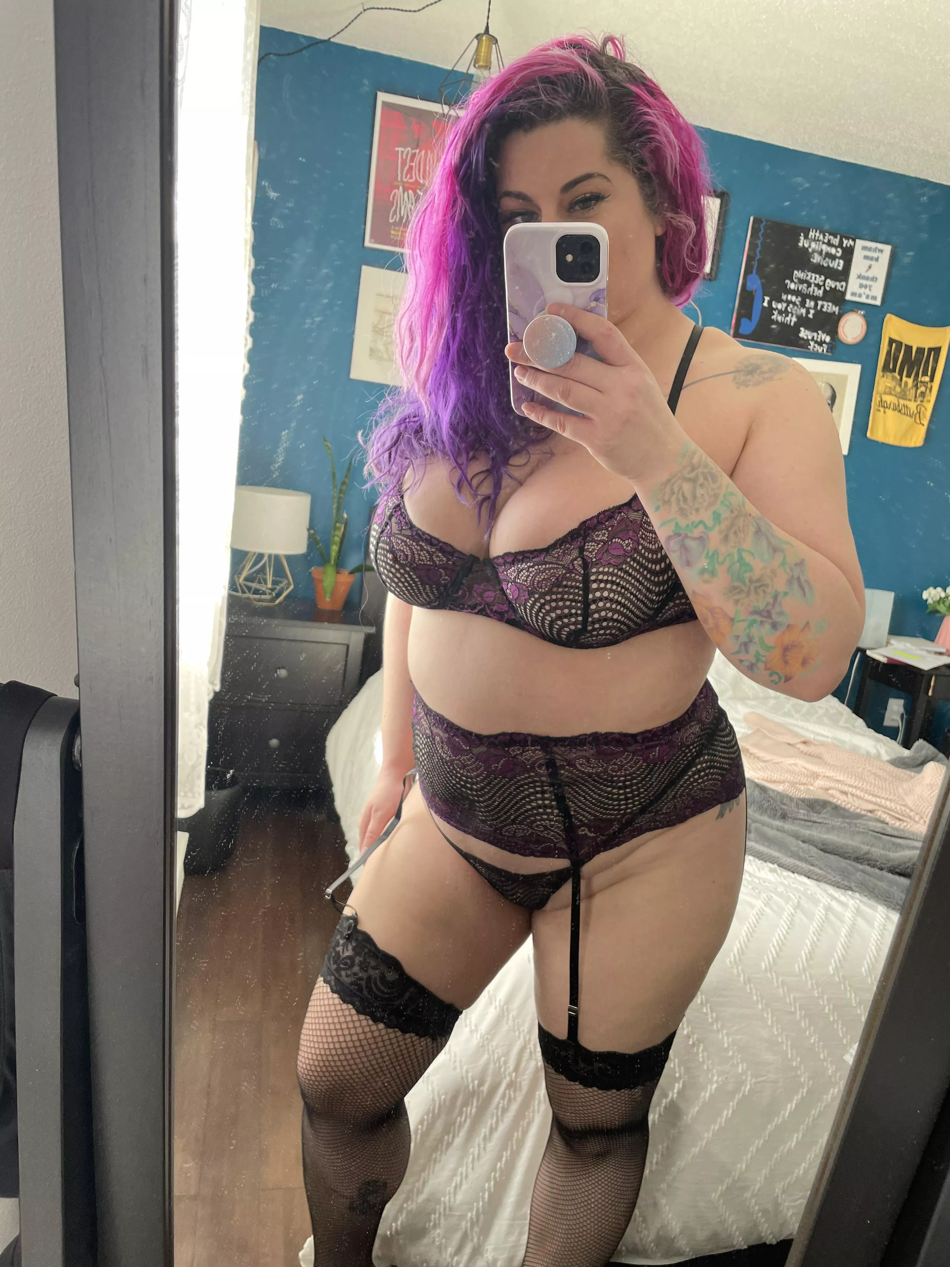 I just opened the door wearing this - they had quite the reaction 😅 posted by _willowraven