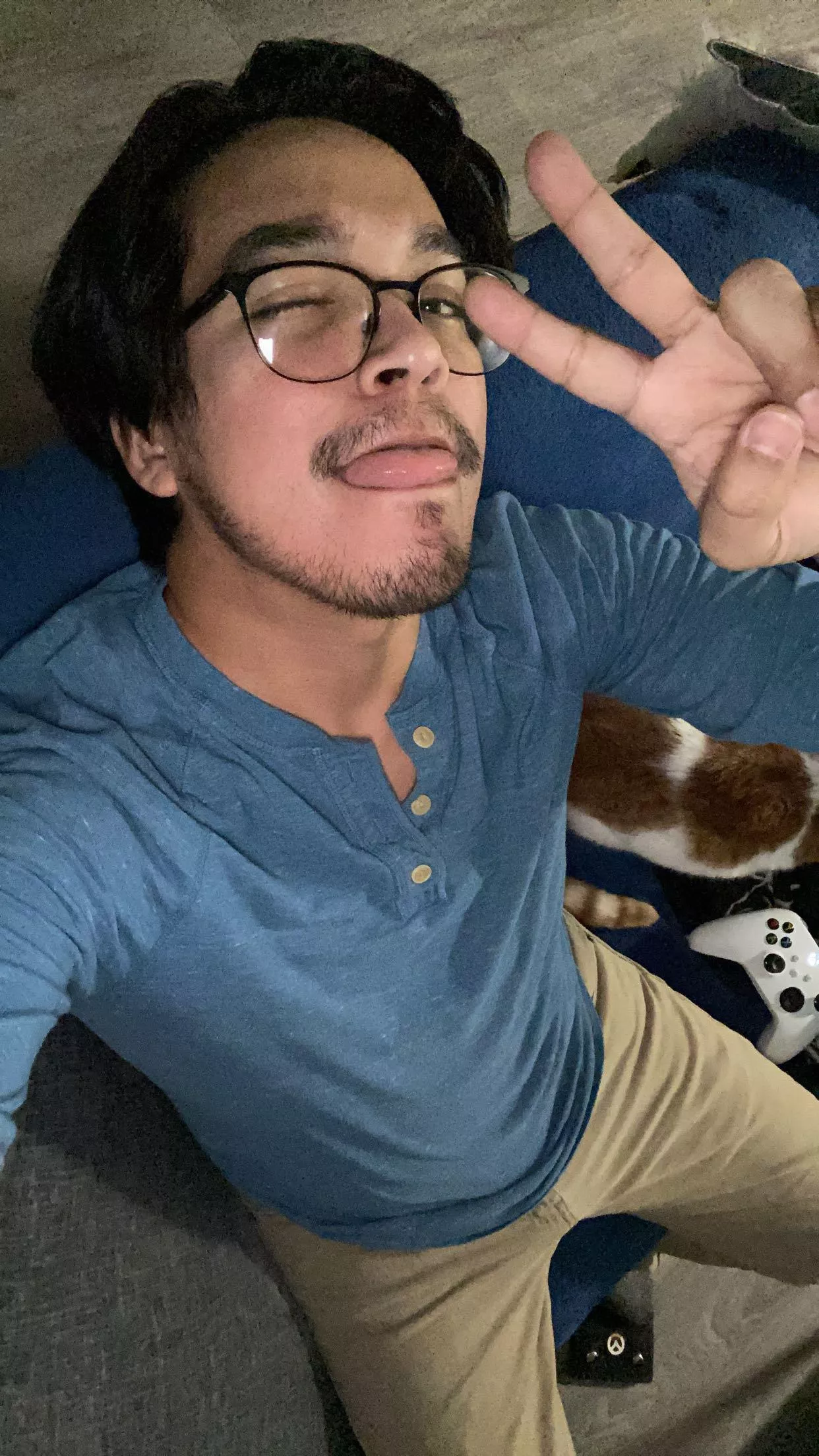 I kiss my somewhat longish hair posted by Az-gamer91