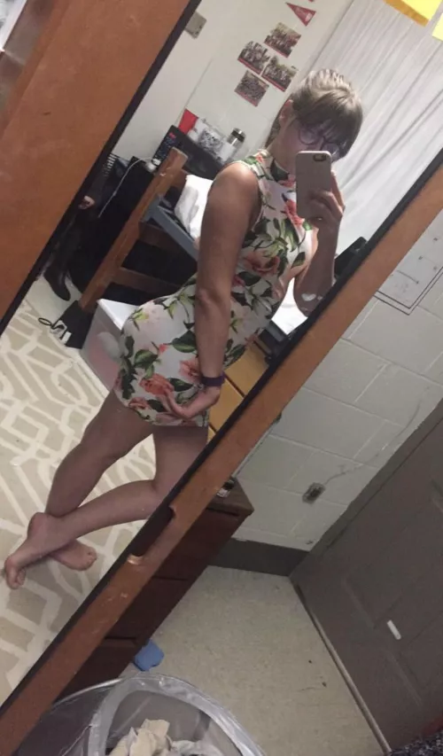 i love this dress by No_Appointment_354