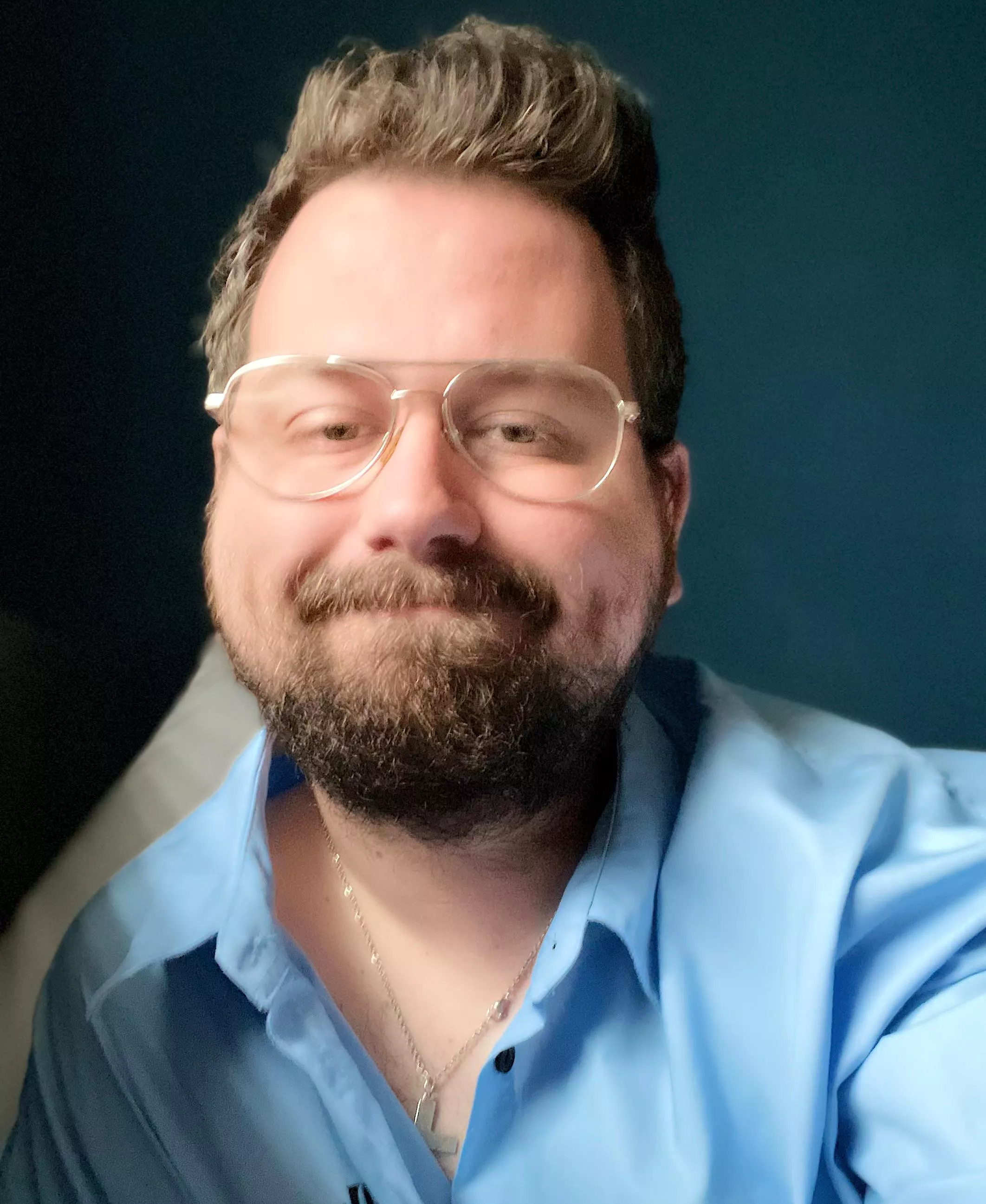 I’m off my work for this weekend, and is the only reason I’m smiling. Plus I had a long lay in. posted by JustOggy