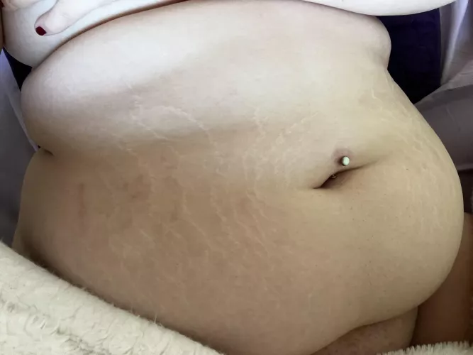 I’ve turned into such a lazy pig (19f) by marshmallowbat77