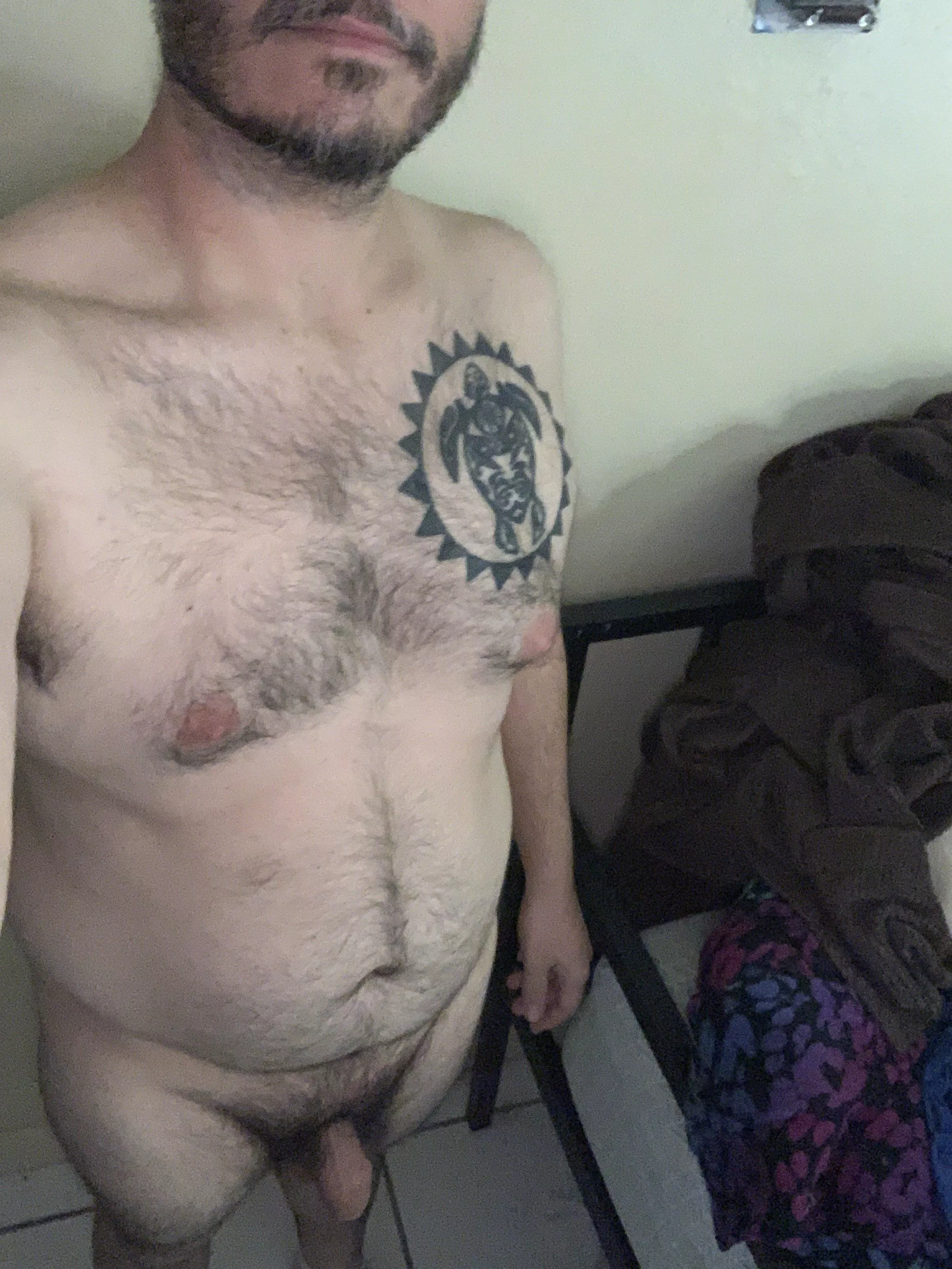 Just hanging out (37) posted by Flyingsorrow