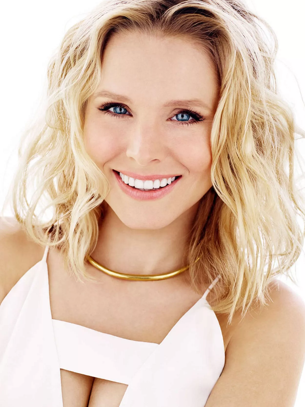 Kristen Bell posted by tmzhosting