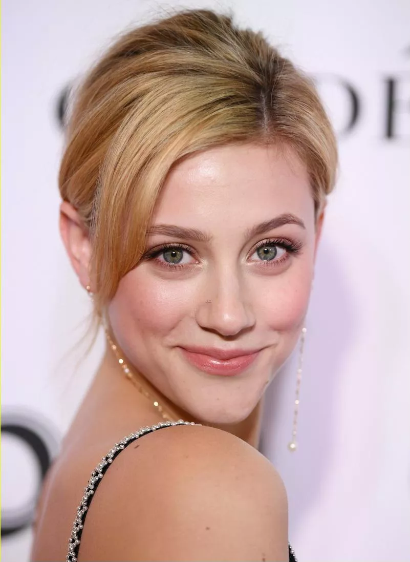 Lili Reinhart posted by Far-Confection-1101