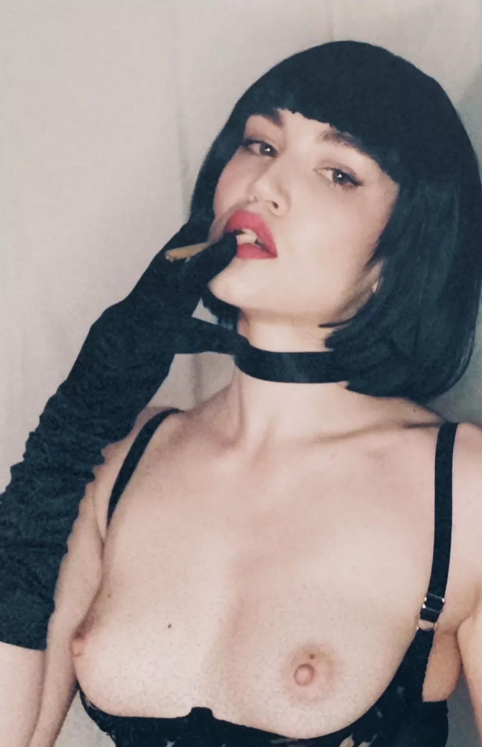 Mia Wallace (self-portrait) posted by Satanoperkele