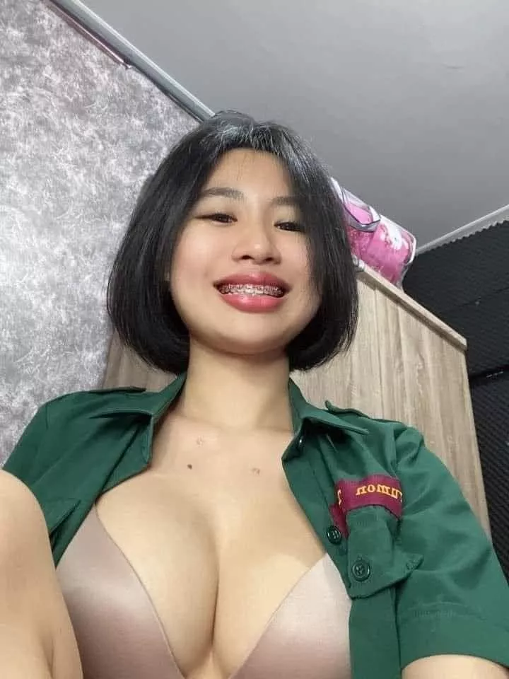 Sauce anyone? posted by LegendsToo