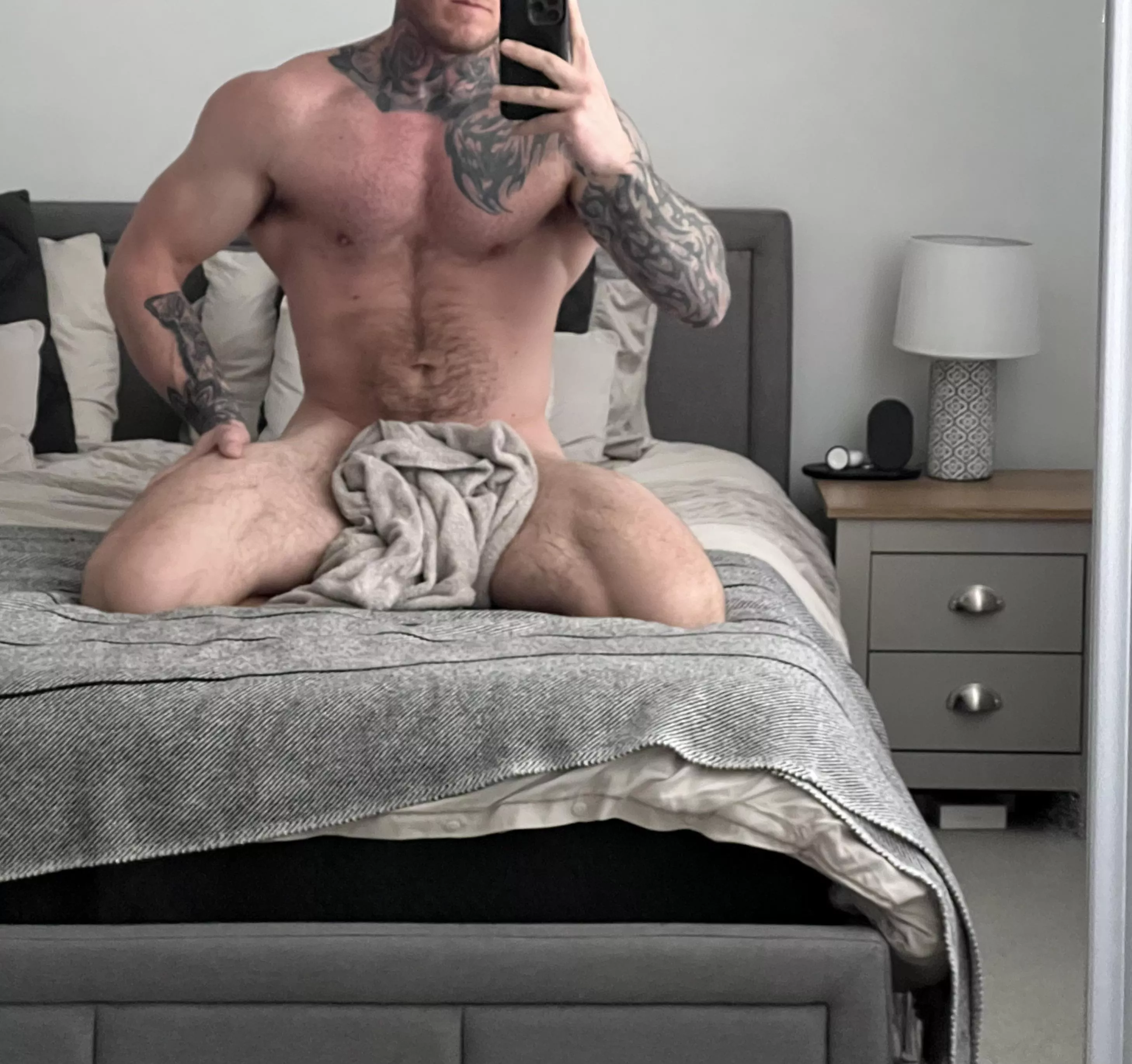 Still abit shy to show everything (m) (33) posted by Patient-Spirit-598