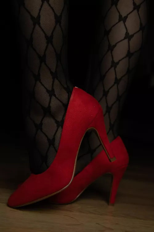 Trusted classic (OC) by glazednymph