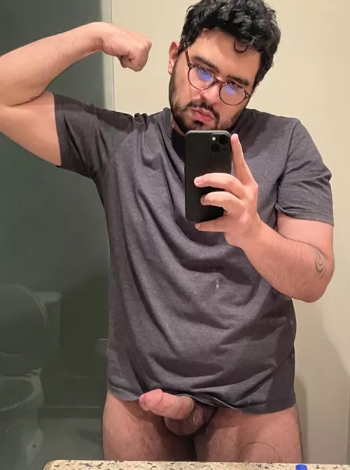 What would you do if you saw me like this? by boredbiguy1