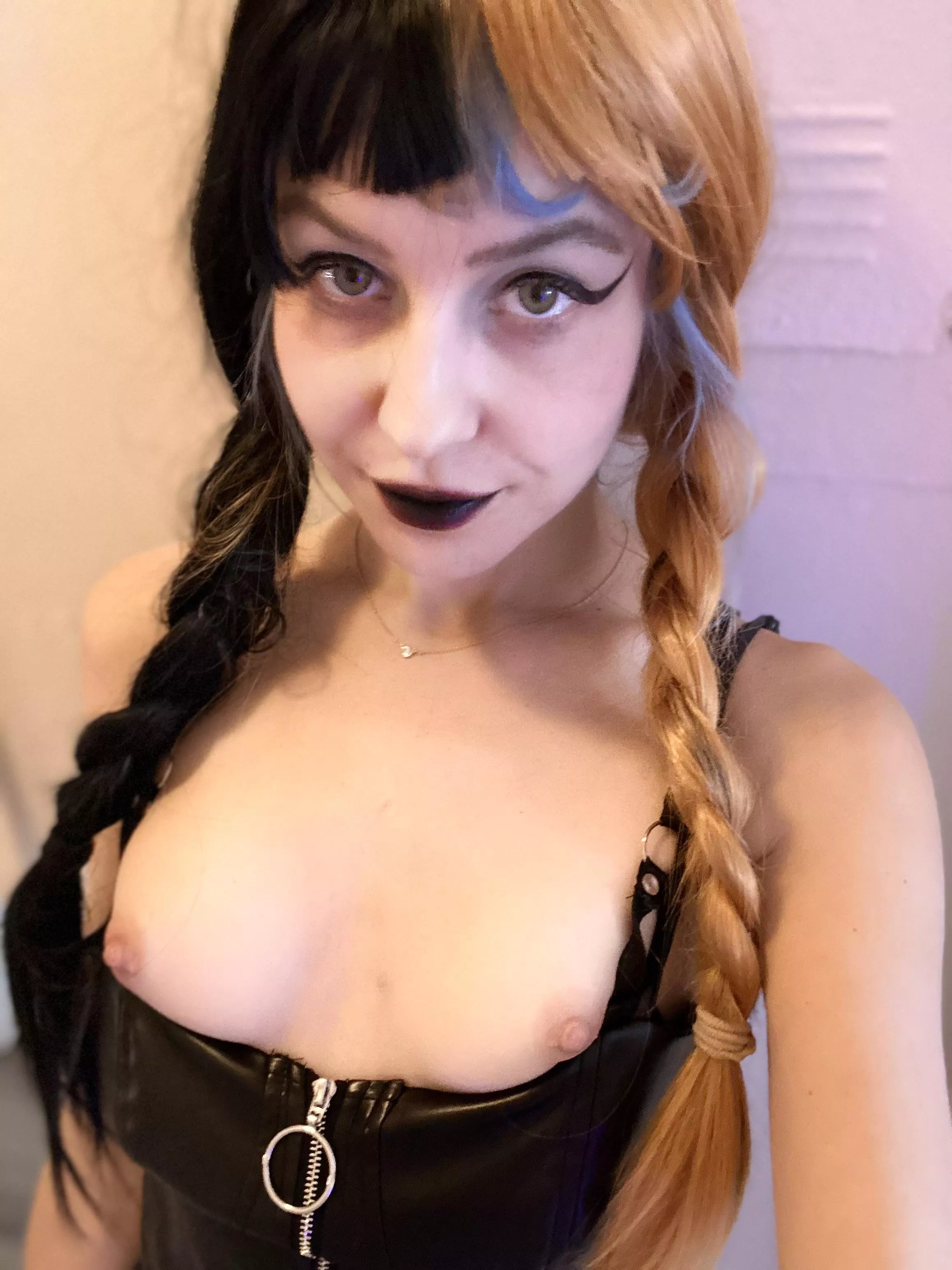 Which is prettier: my set of eyes or my set of nipples? posted by TeslaPrincess69