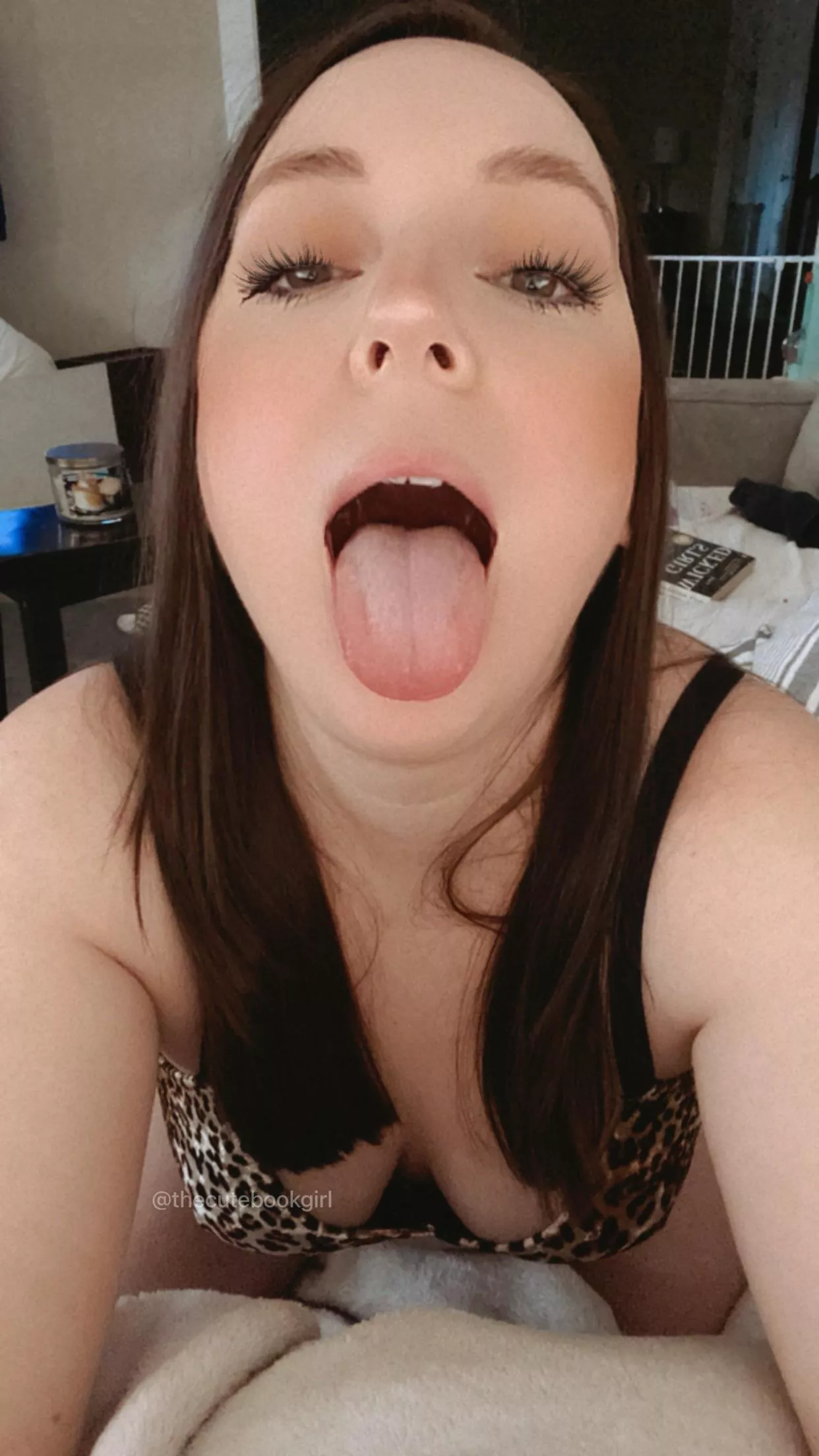 Would you shoot your load into my mouth? posted by thecutebookgirl