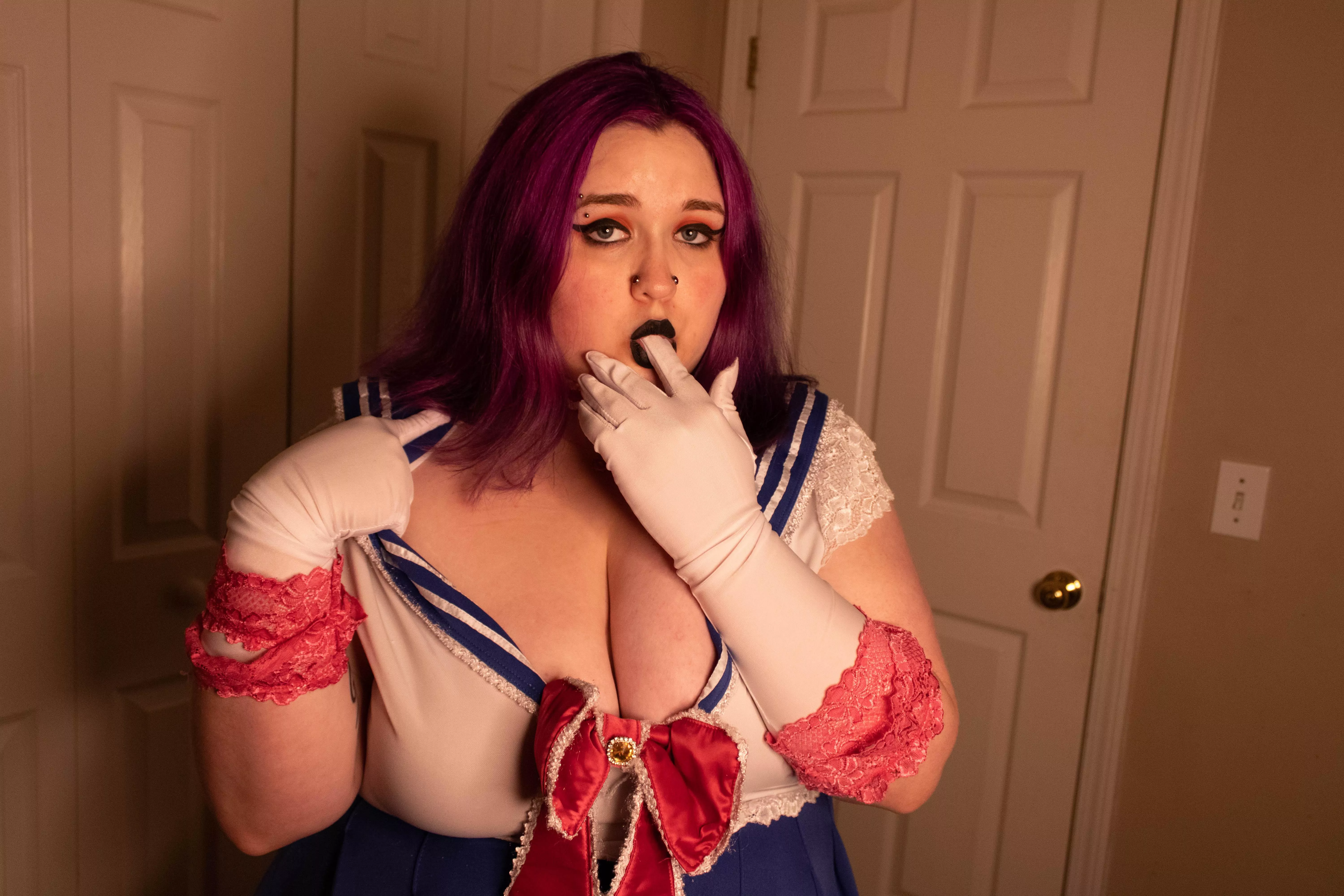 you need a BBW goth gf 😋 posted by goddesskarma3