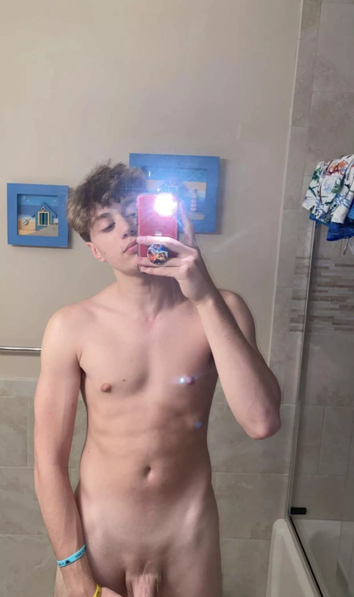 [20] hmu str8 frat bro looking to jerk off hmu. Insta:dylan_andrews918 posted by WarmKaleidoscope1915
