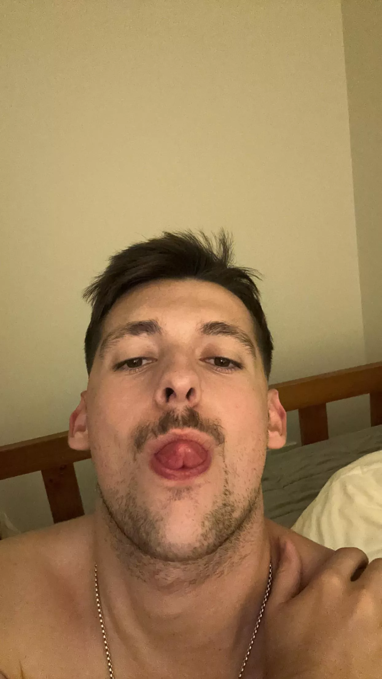 20 m aus, leave a like and add me @jayjoeyyl posted by jay_jayjj10