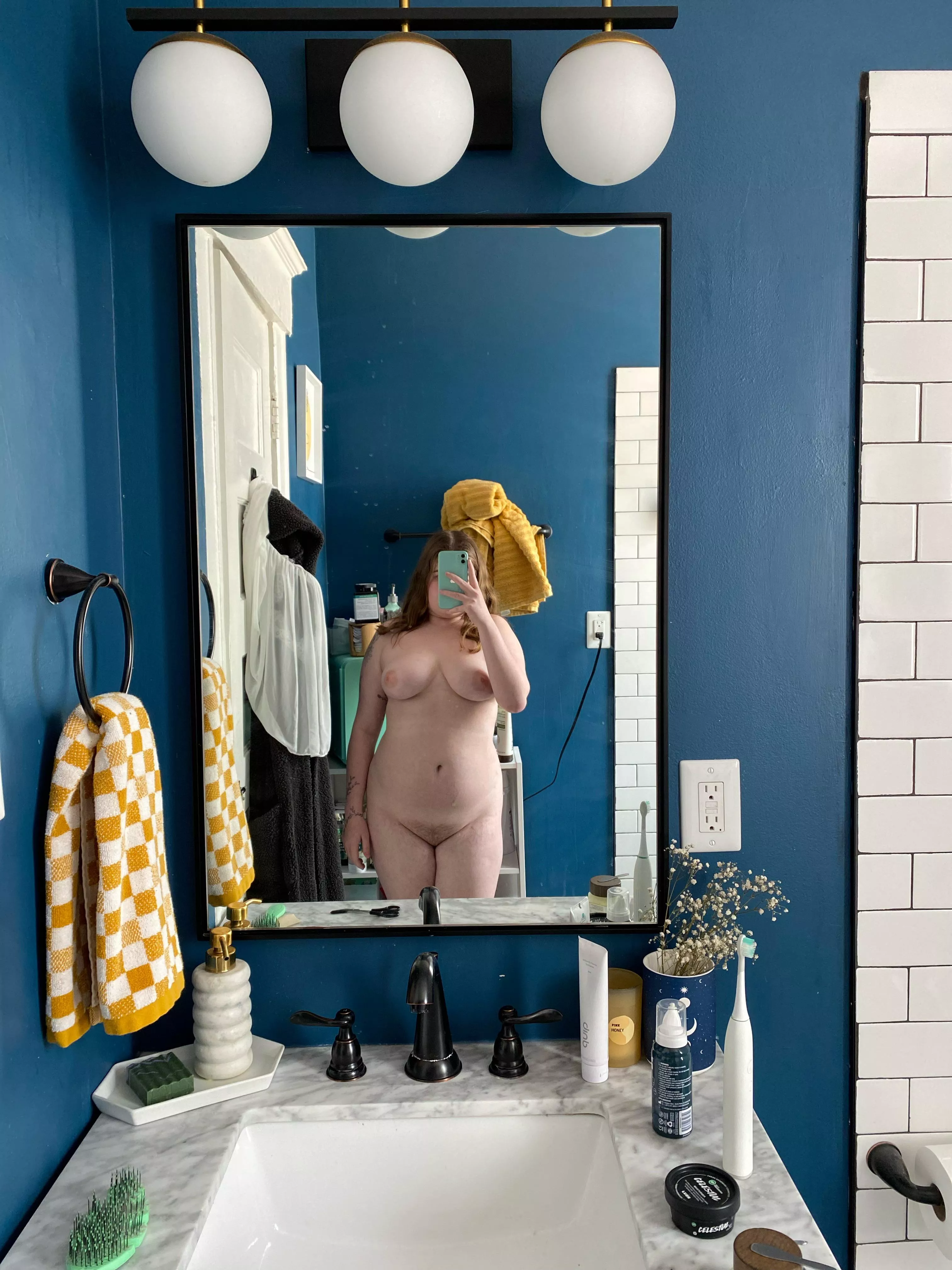 20F, 5’7, approx 135 lbs posted by Foreign_Custard_5003