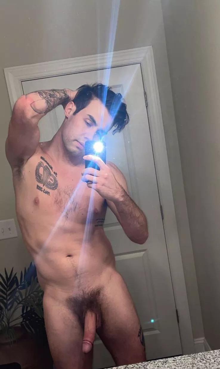 (30) How do I look? posted by catpoppa420