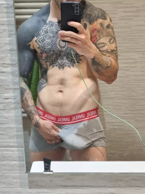 After shower always look better by Murky-Requirement-87