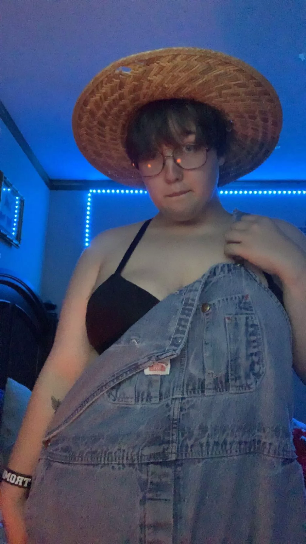 Anyone order a shy cowgirl? posted by Ok-Replacement2283