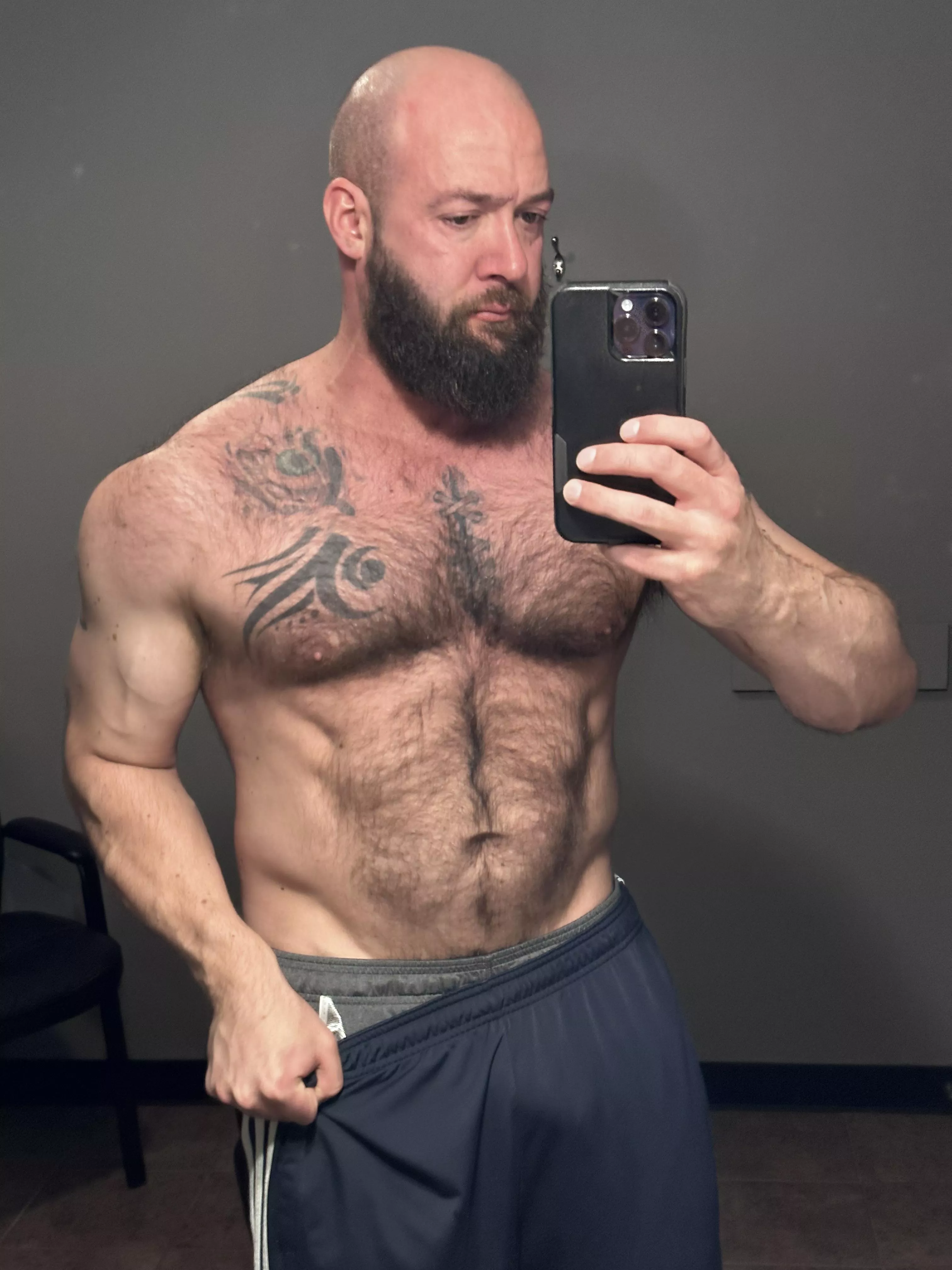 Chest porn 😈 posted by Windycitydxxx