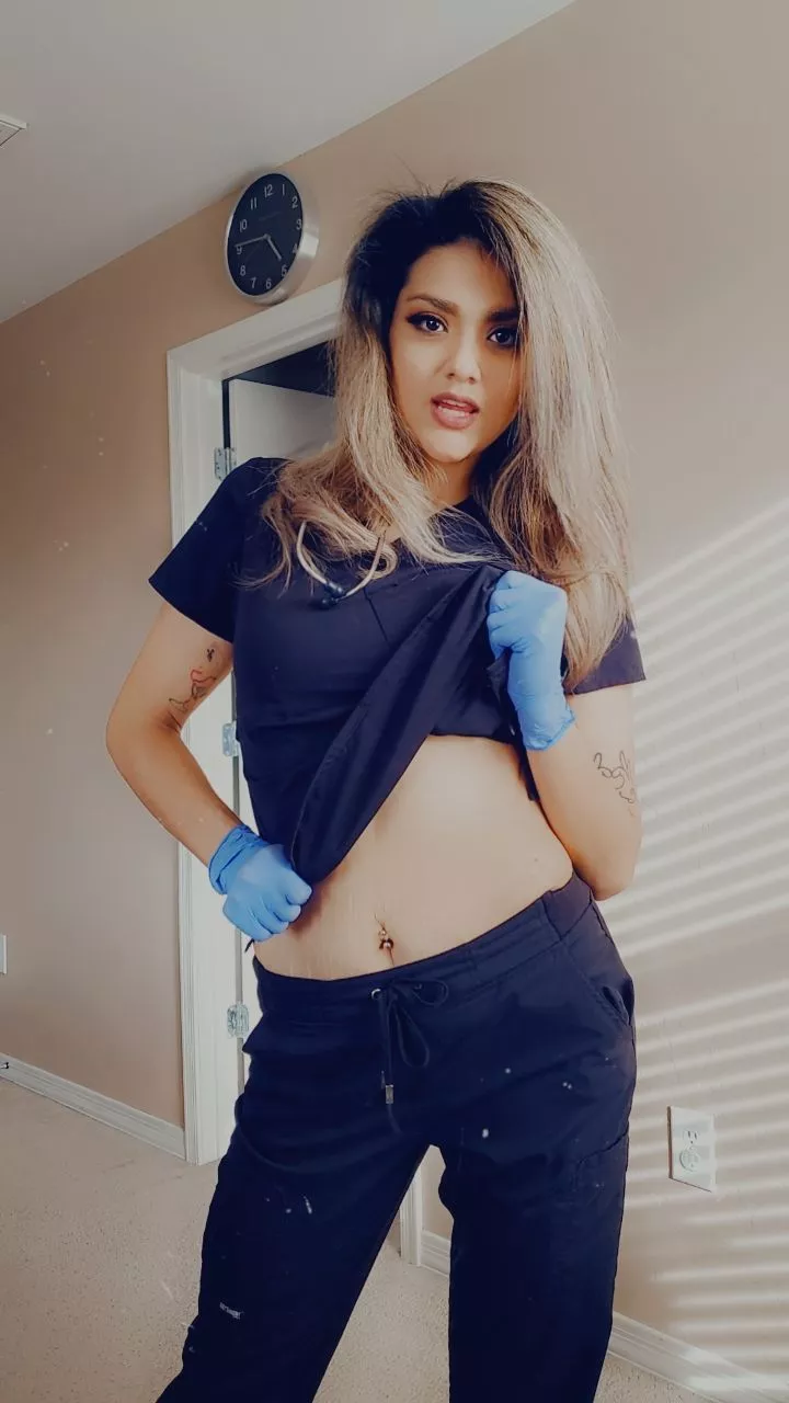 Come take it off posted by Victoria951727