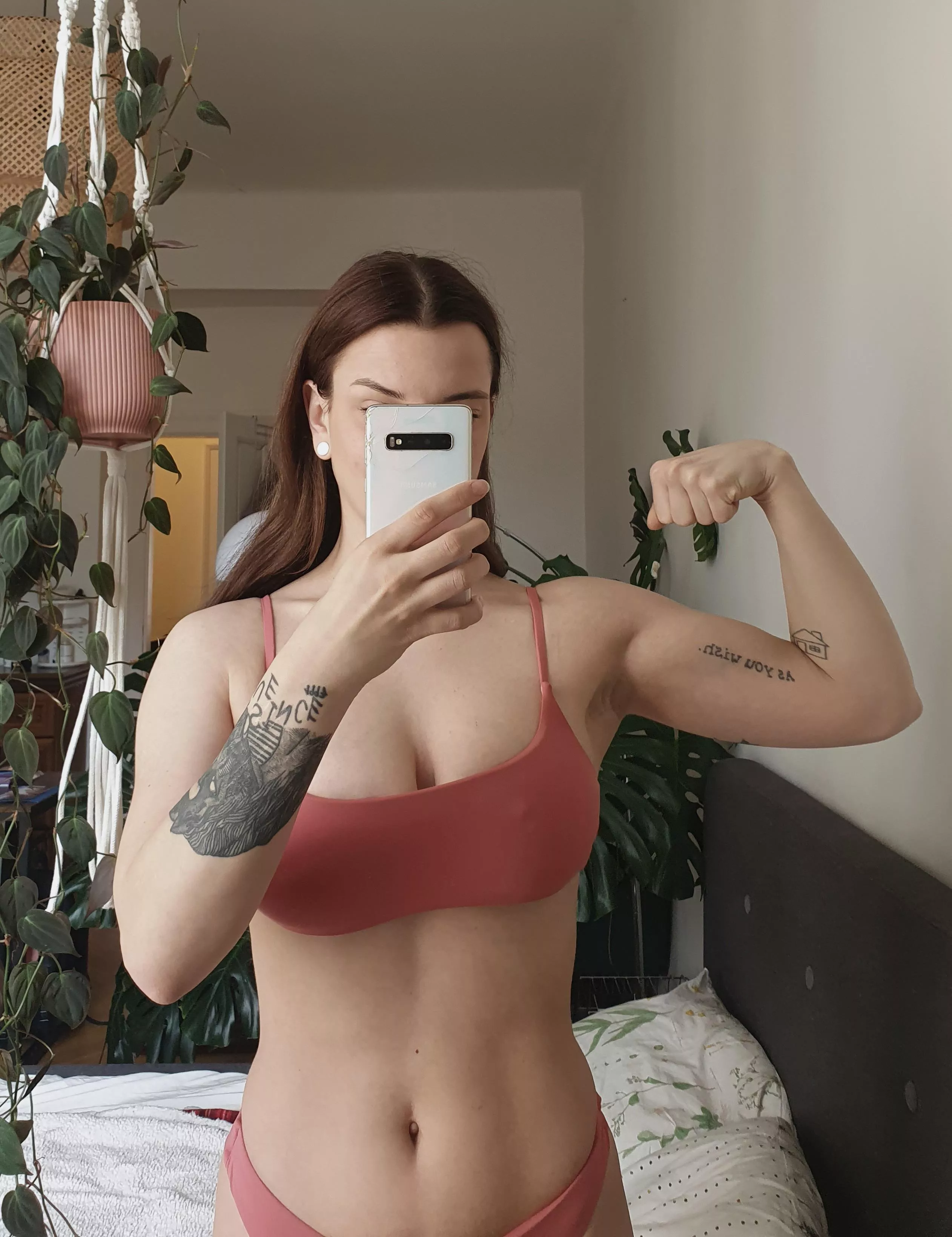 (F) Headed to gym, guess what I'll hit today posted by mf_lillie