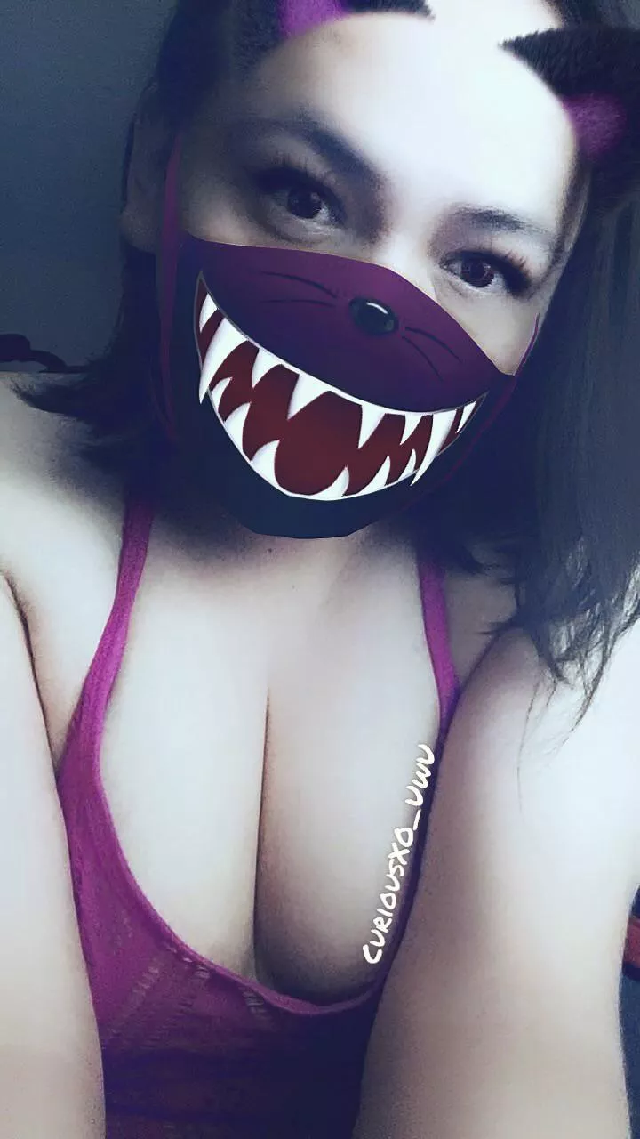 First post here. ¥^~^ 🖤 posted by meicuriousxouwu