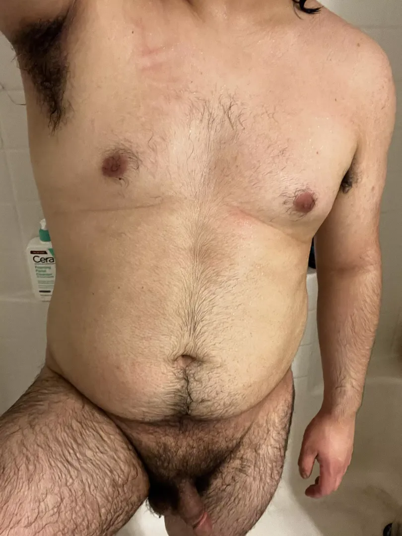 Fresh out the shower posted by Leftist_comrad