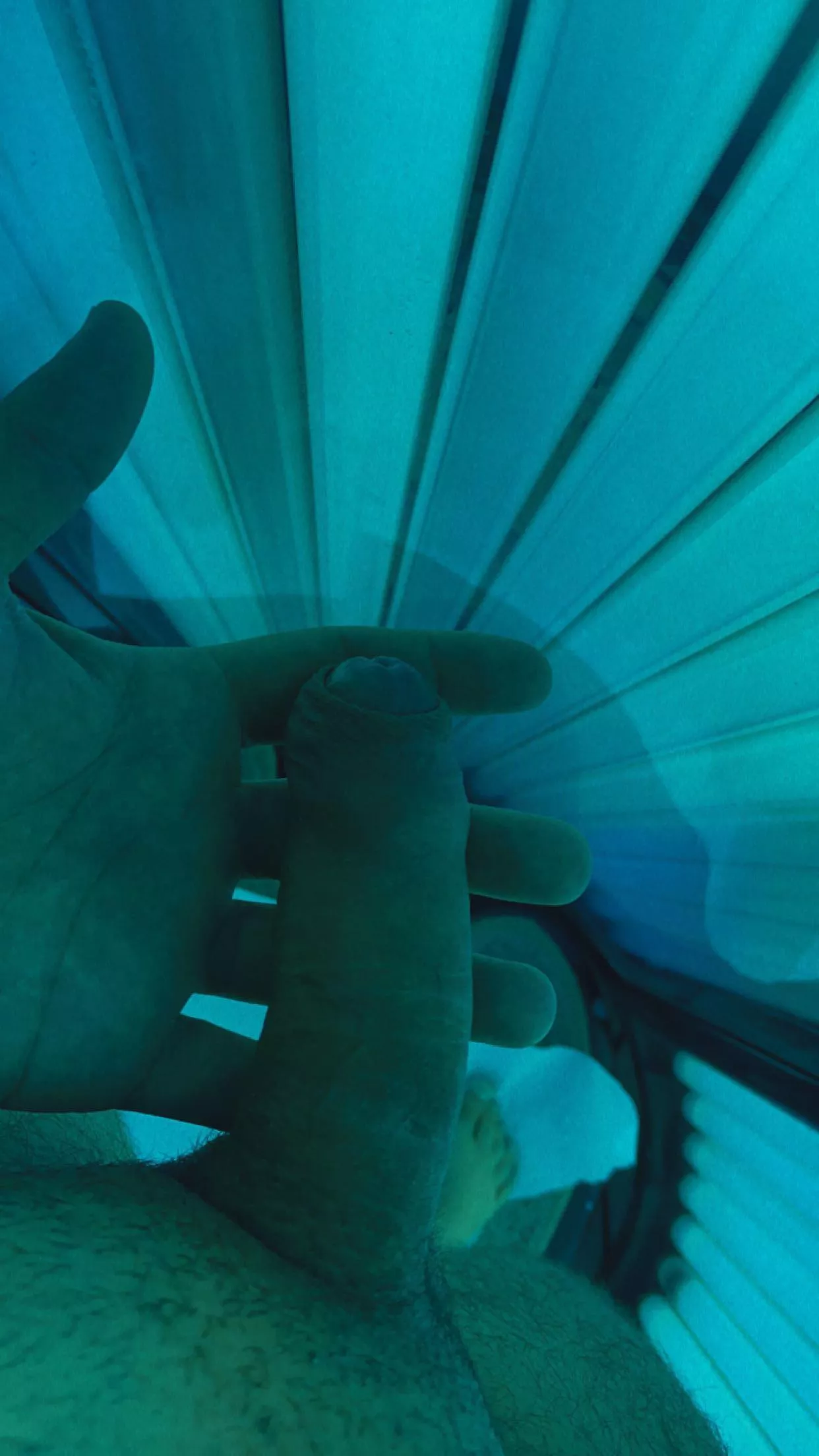 Give him a color🌈 posted by leftases