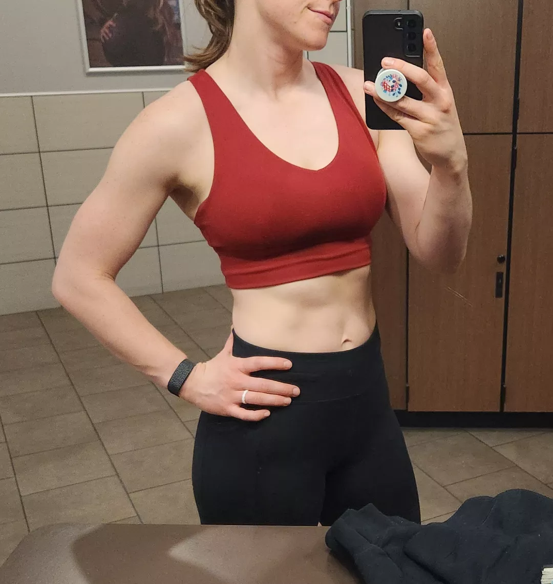 Grind every day 💪 posted by chokeswithchels