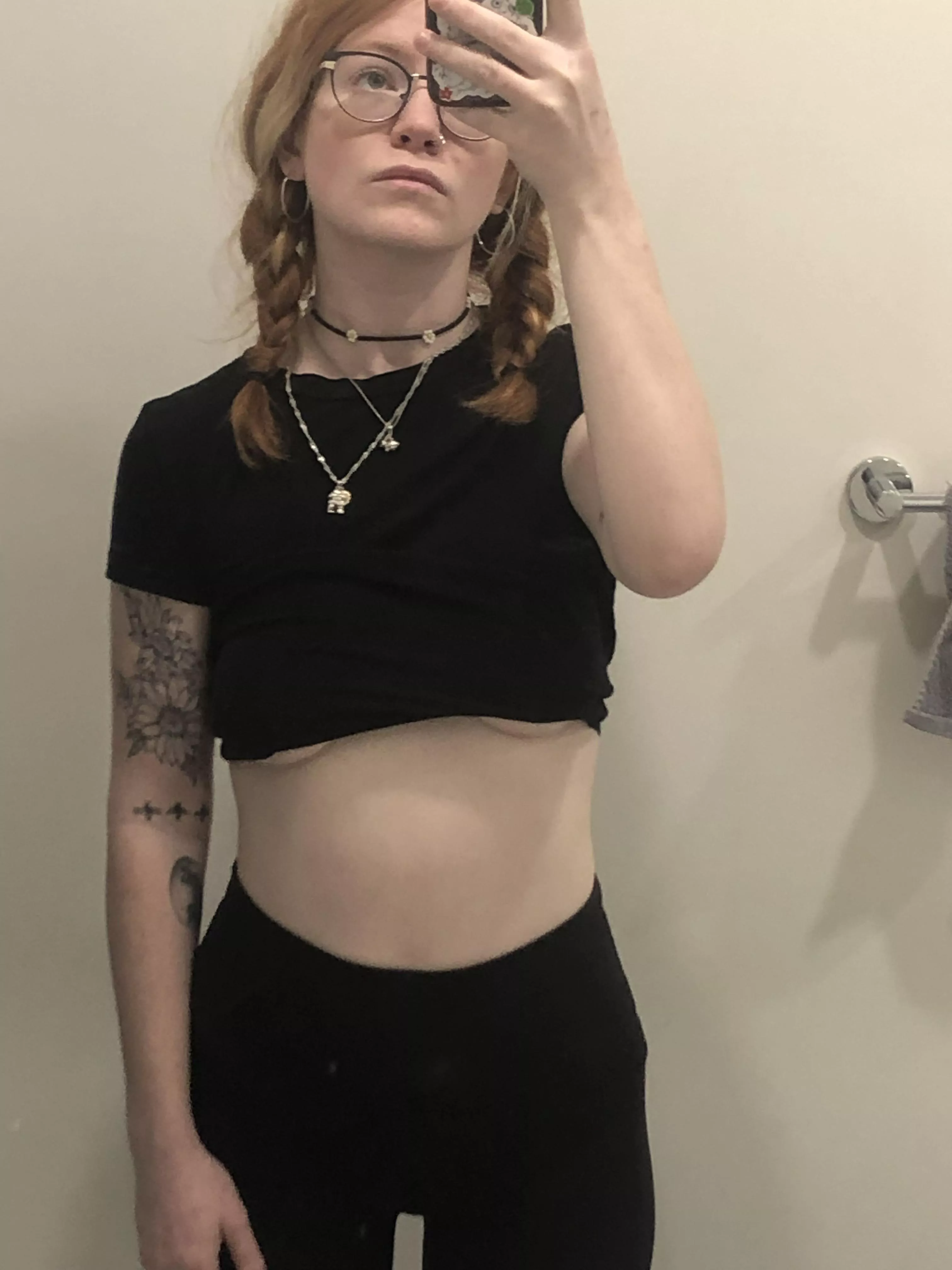 hip dips > posted by Visual_Use7810