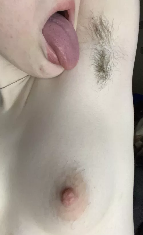 how many licks would you give them? by sabrinasdesire420