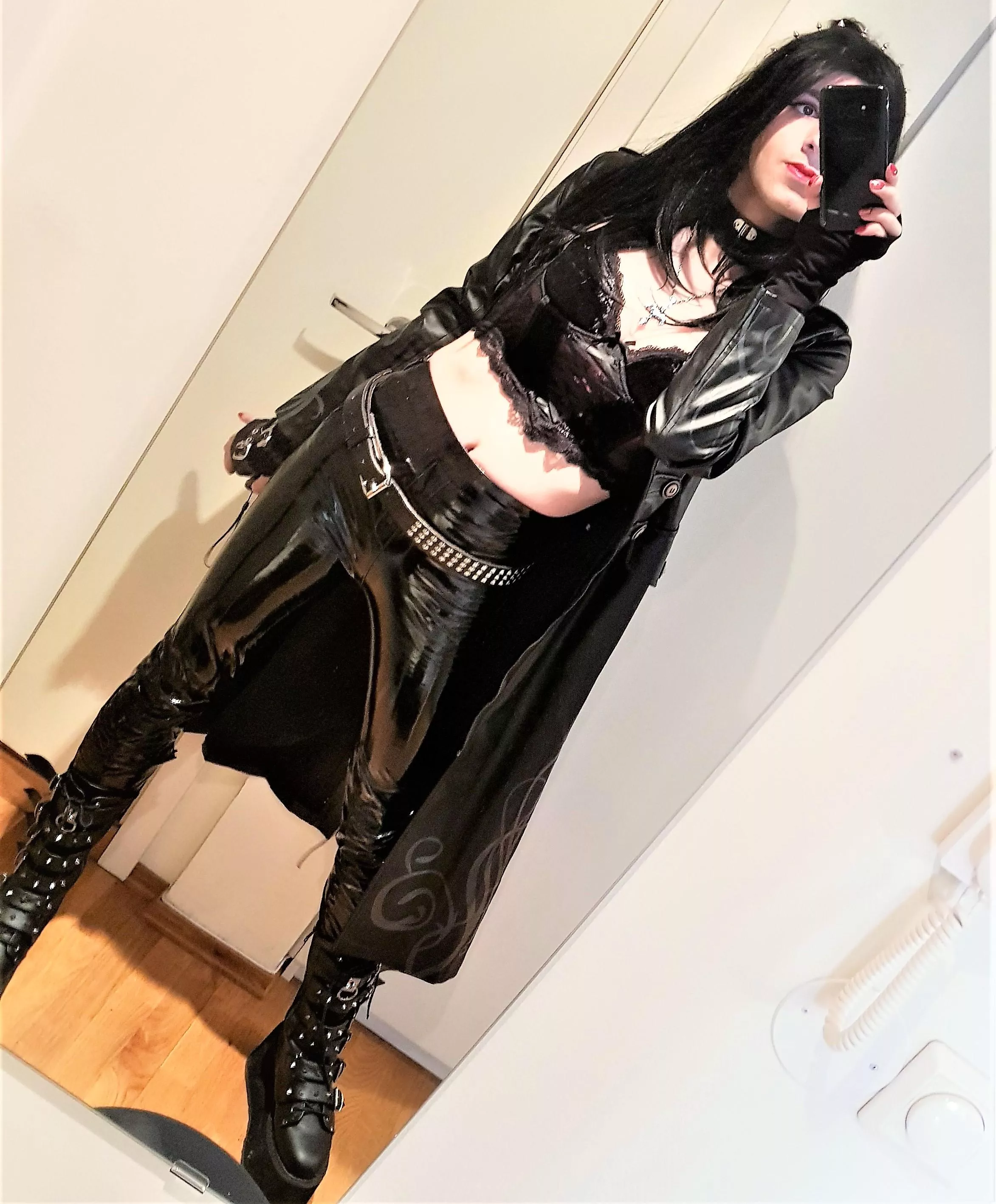 I felt like a Vampire in today's outfit 🖤 posted by ShadowPrincessN7