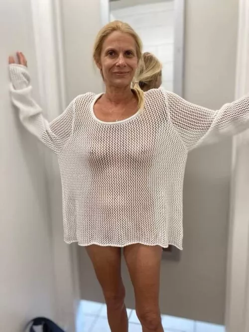 I think it’s too big! ✨💛🙈 by AdRemarkable2478