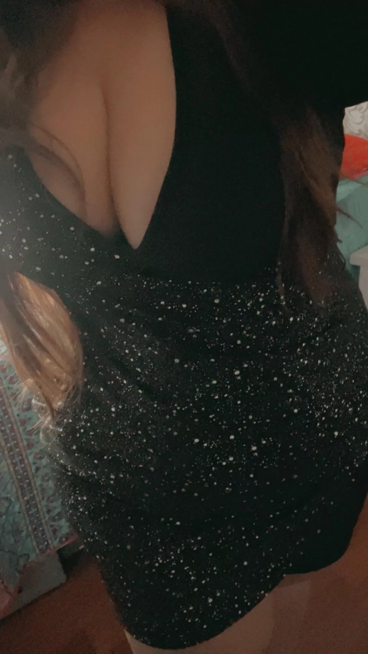 If I were your bartender, would I get more than a ‘tip’ 😜 posted by ivymiaexplicit