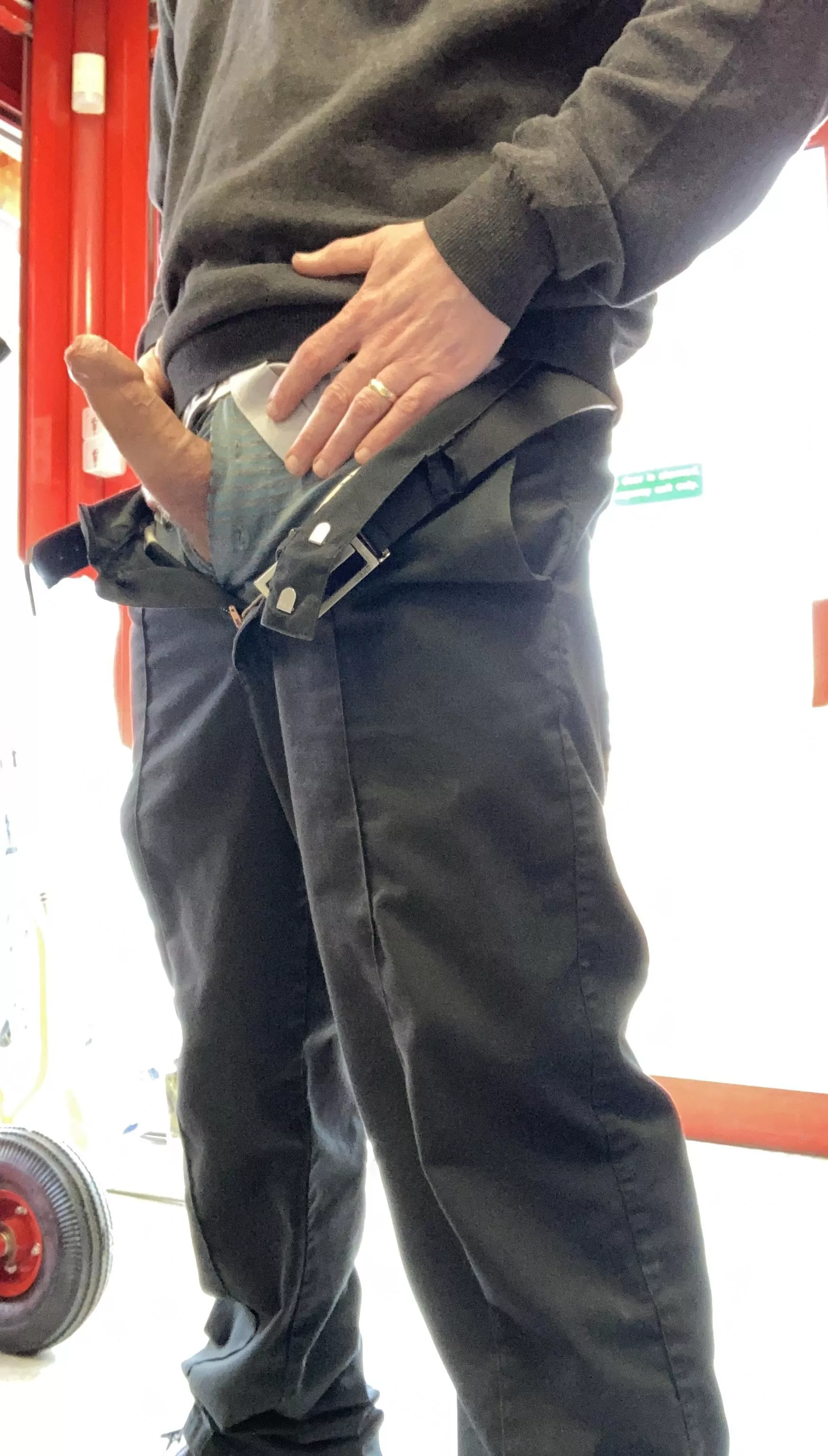 Just won’t stay down today 🤷🏻‍♂️🥵 posted by Remote-Ad4980