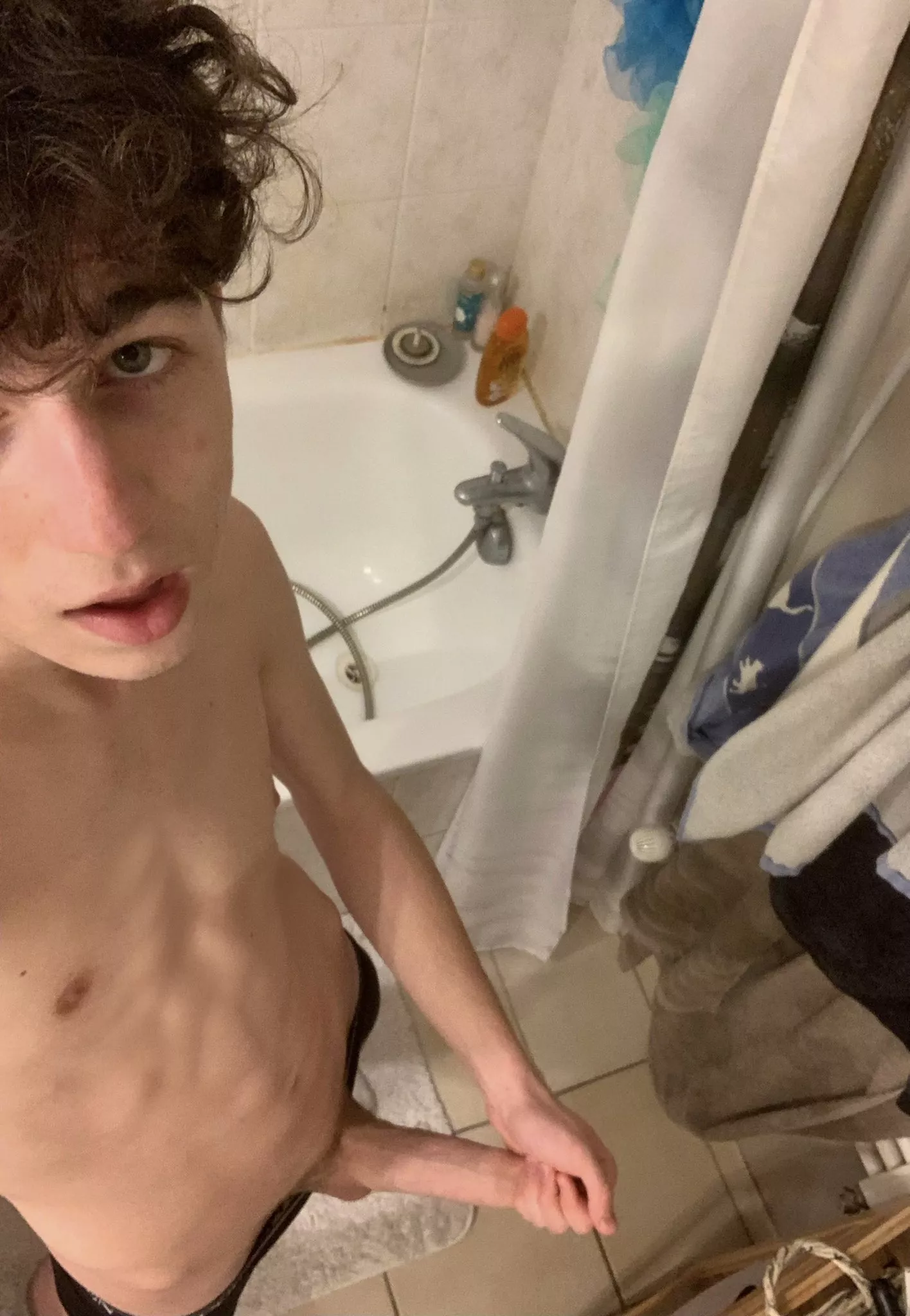 Lend a hand? ;) posted by DistributionBusy7969