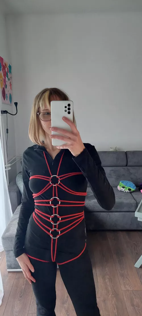 little chill sunday🪢🧶 by menyus_001