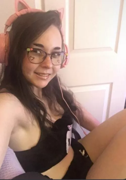 Oh right I used to have long hair by BrokenBunnies