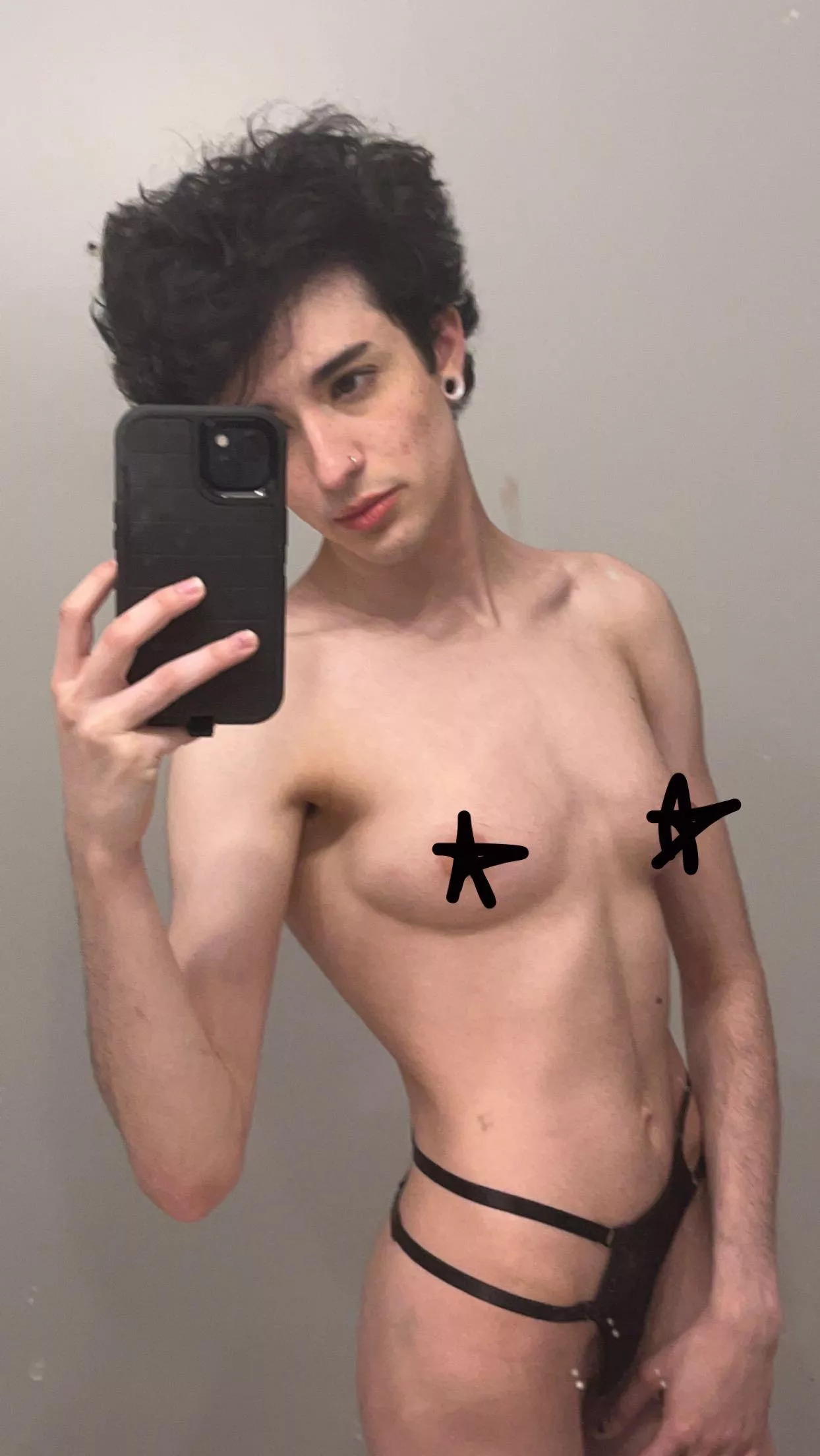 Oops, I lost my top 😳 posted by Jynxroyale