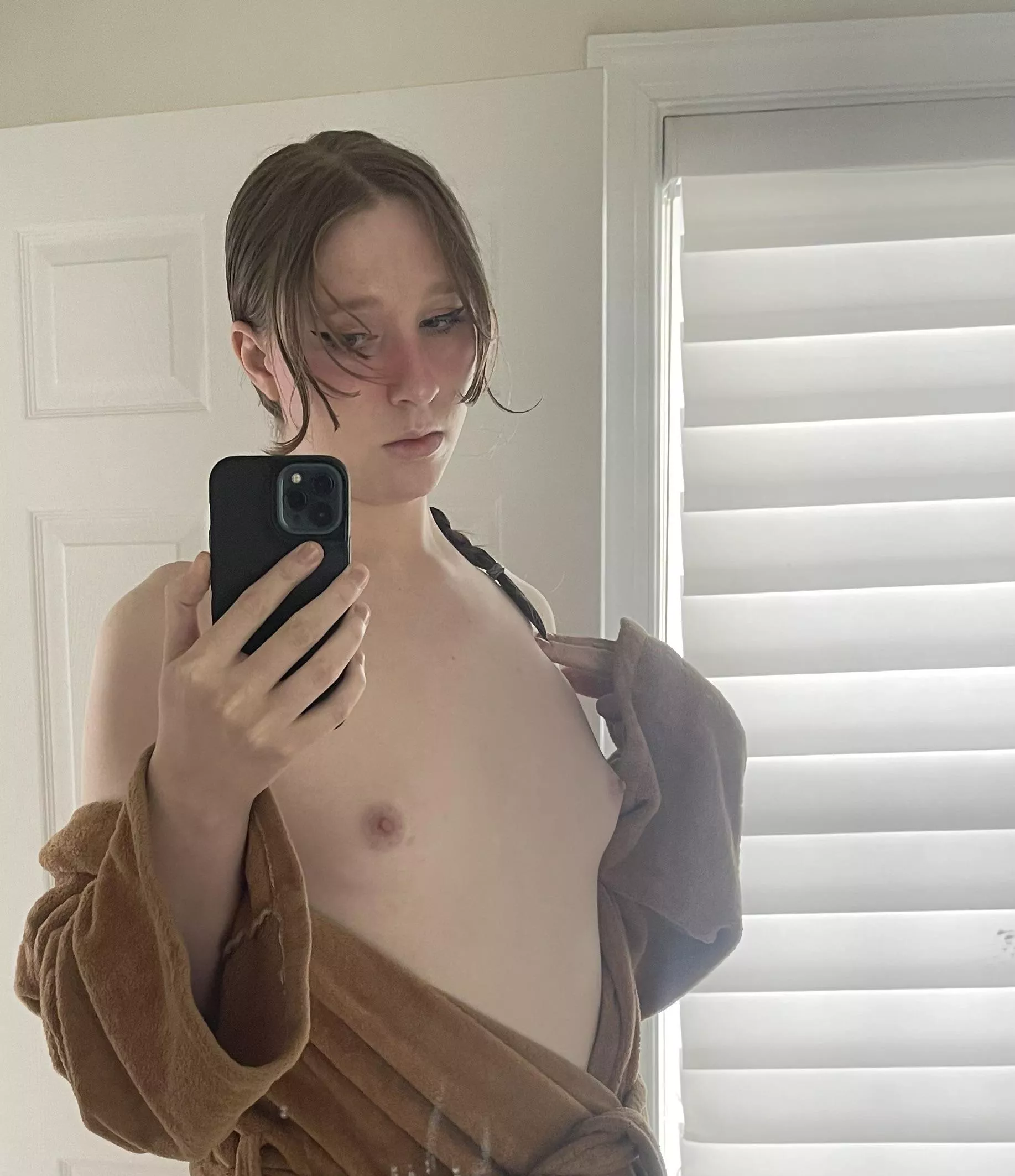 Oops my robe slipped 🫢 posted by SmokenLilyPads