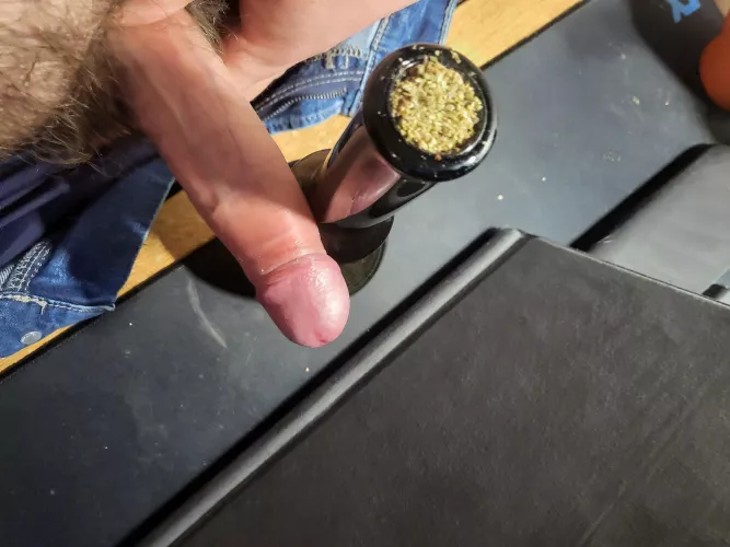 Want to s[m]oke up? by elksakels