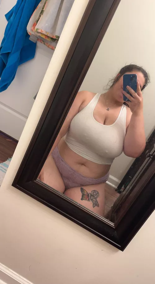 Who wants titties in their inbox by Beanie_babyyyyy