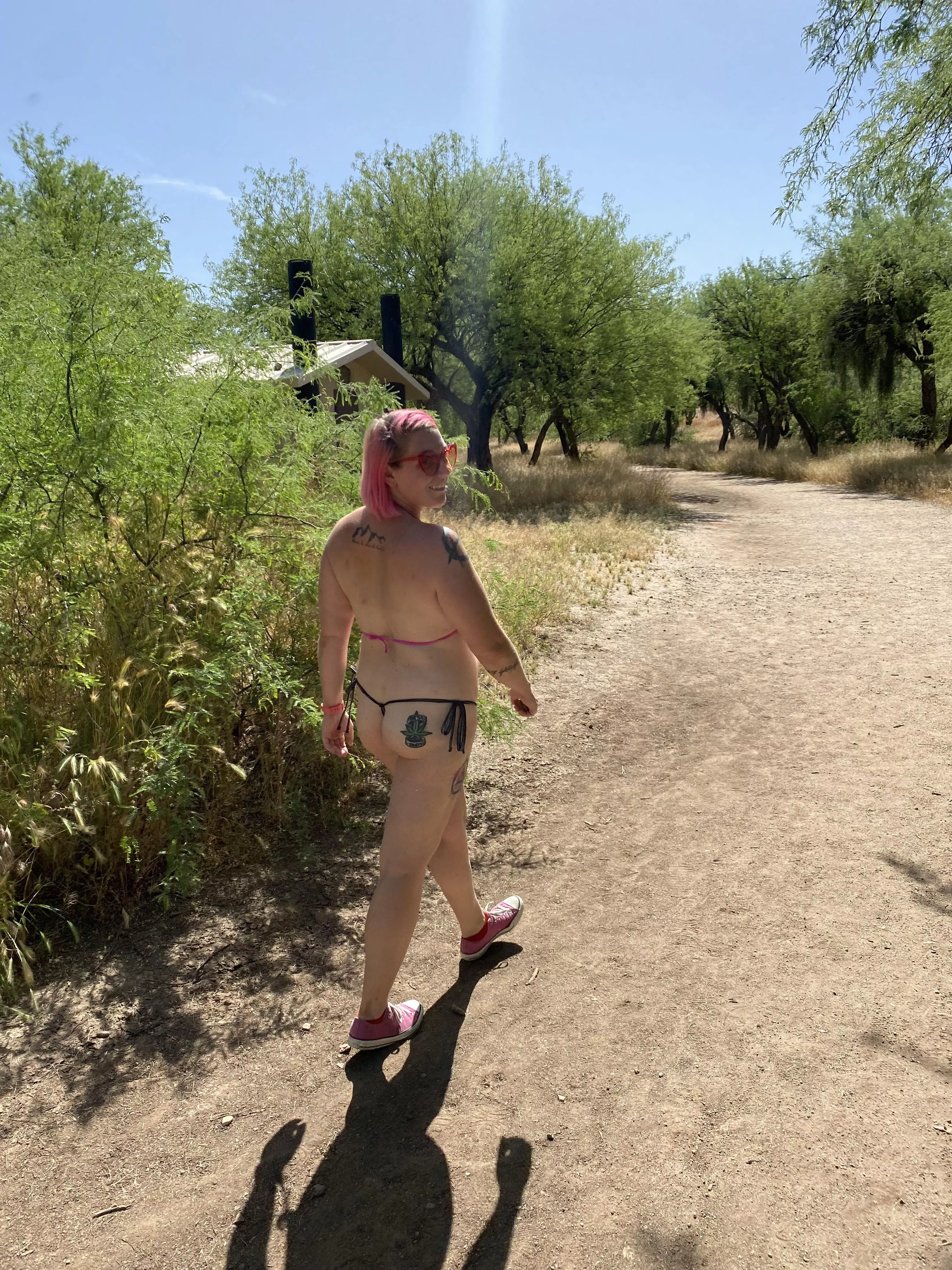 Who wants to be my hiking buddy? posted by Pink_Poussey