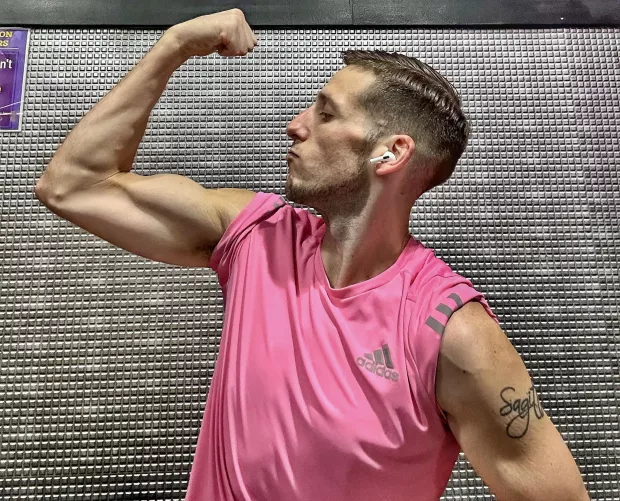 [30 M] Happy Sunday Gents. 1st Time Poster, Long Time Lurker. Be gentle. by Apprehensive-Mess747