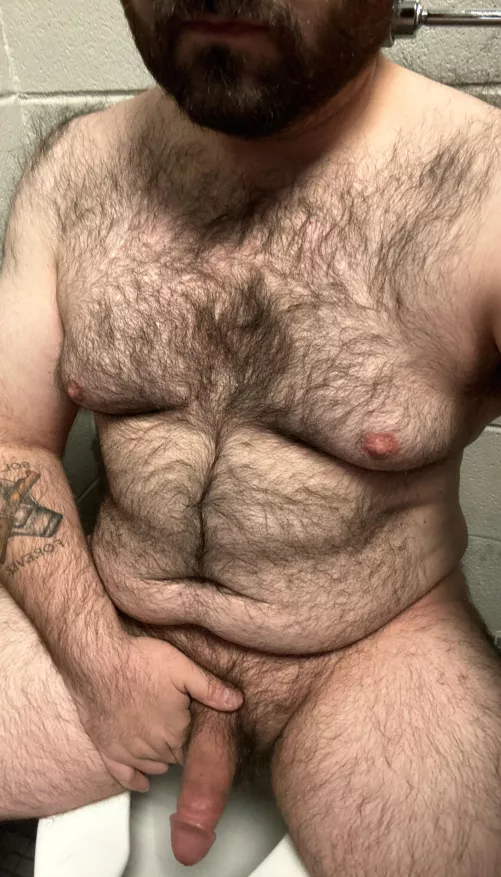 34 bi in Chicago, quick snap jerk in the work bathrooms? Snap - wf8978 by throwaway_bluecollar